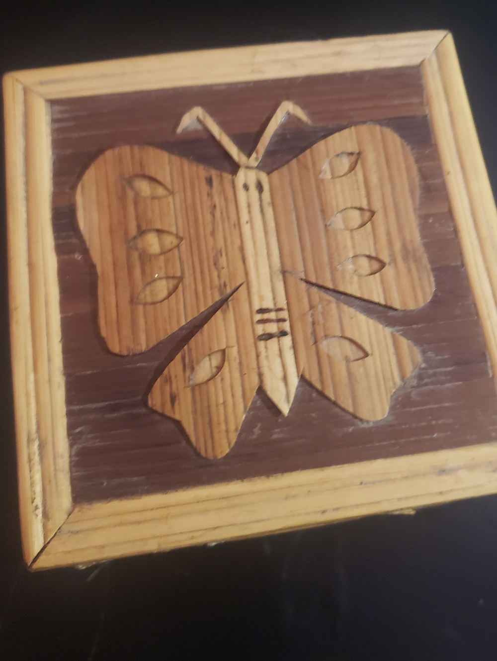 VINTAGE 4"x4" Bamboo Wood Trinket Box w/Butterfly Inlay, Made in the Philippines